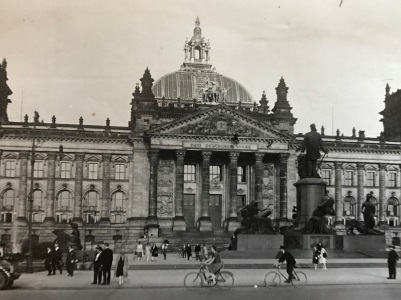 photo Bundestag 1920s